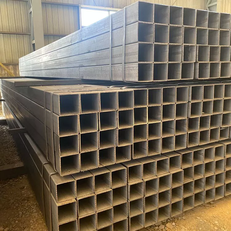 Qu'est-ce qui fait du tube rectangulaire à rayures noires le meilleur choix pour les applications structurelles et industrielles