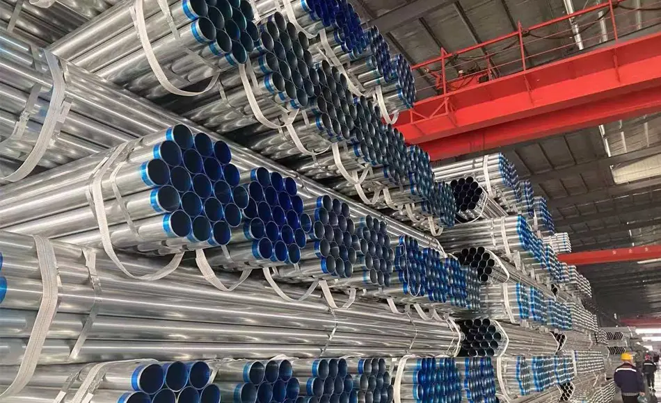 L'atelier Xinlida produit des tuyaux ronds en bandes galvanisées